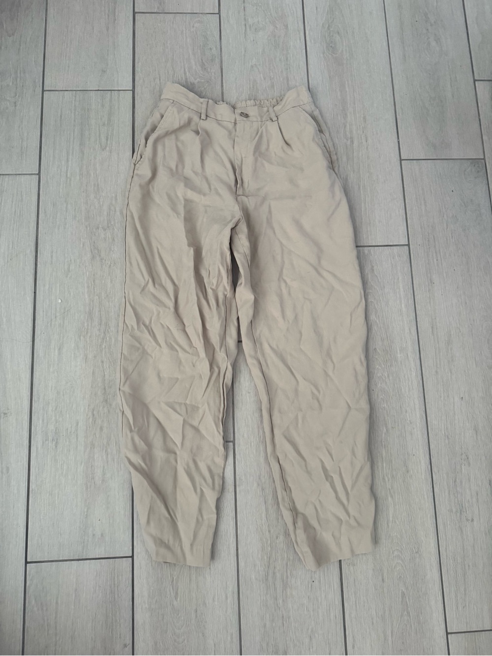 Zara Women's Light Tan Chino Pants
